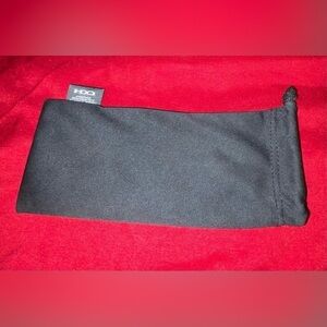 Oakley Glasses Sleeve Fabric drawstring seize 7” Tall 3” Wide